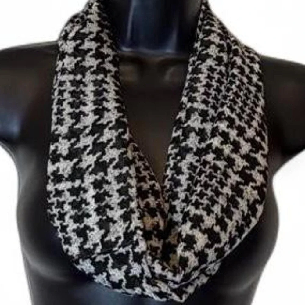 Dark Academia Black White Houndstooth Lightweight Woven Infinity Loop Scarf